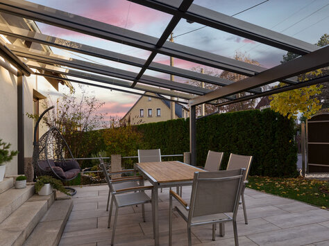 Terrassendach mit Markise