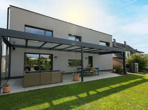 Überdachte Terrasse Einfamilienhaus